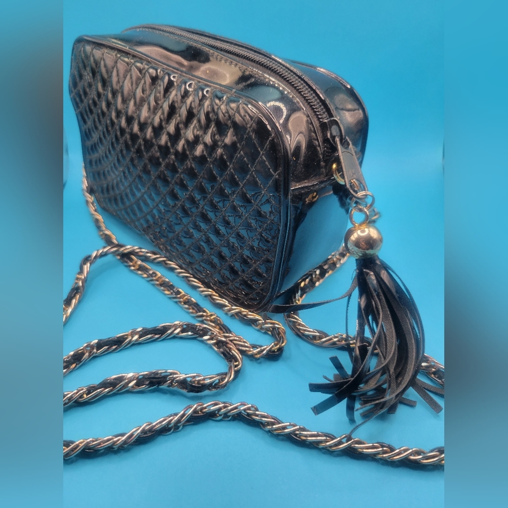Black Quilted 80s90s Crossbody Bag